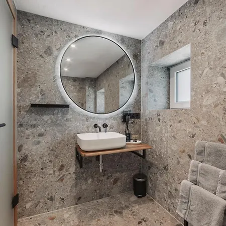 Walser アパート ゼーフェルト・イン・チロル